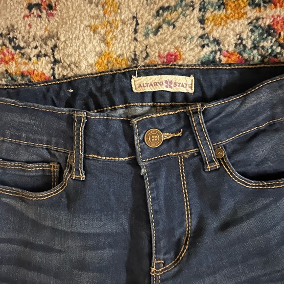 Altar’d State Caitlyn Jeans - Picture 5 of 9